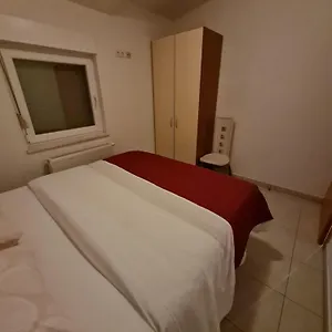 https://apartment-niki-2.splithotels.org